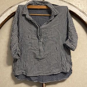 Beach lunch lounge top